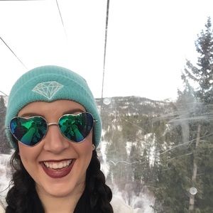 Meet your Posher, Savannah